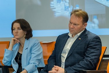 Поддерживаем всех, кому нужна помощь